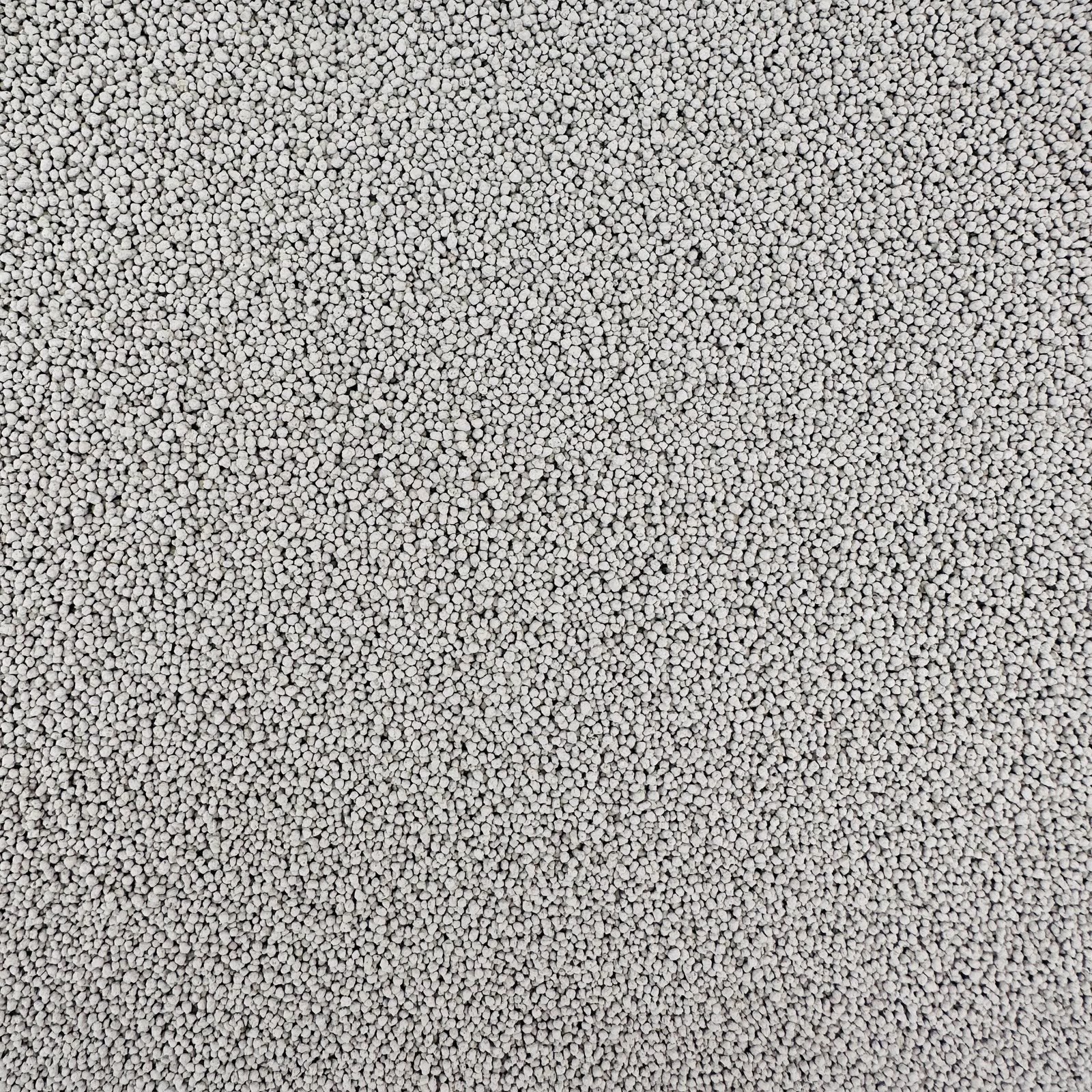 Dustless fine granule bentonite cat litter 0.5-1.44mm small particles